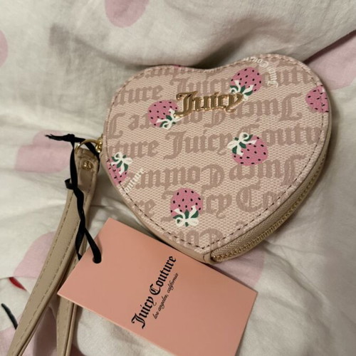 Juicy Couture Berry Sweet heart-shaped coin purse