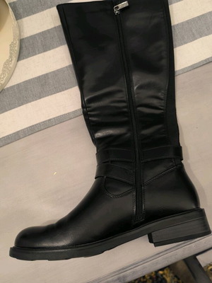 Envie boots size 39 like new, synthetic leather riding style