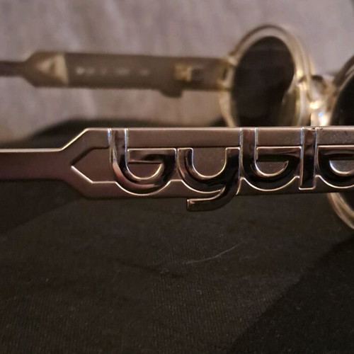 Byblos sunglasses like new, silver