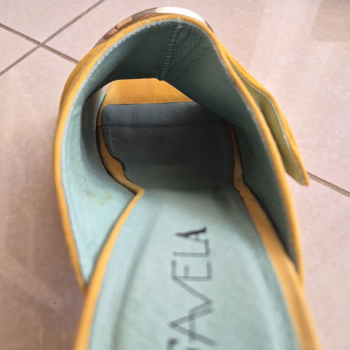 Favela leather mules with thick heel size 39 used, yellow