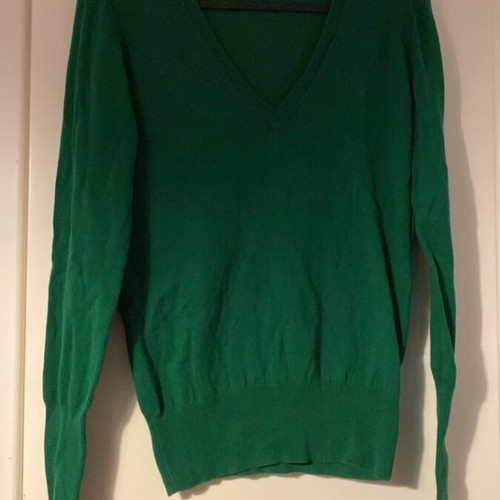 Zara green pullover like new, size L