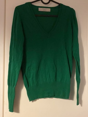 Zara green pullover like new, size L