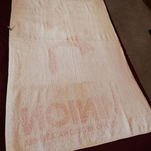 Minion towel like new, collectible, 146x88 cm