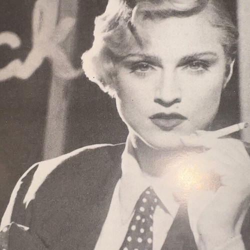 Madonna Hardcover book like new, 74 pages, Greek