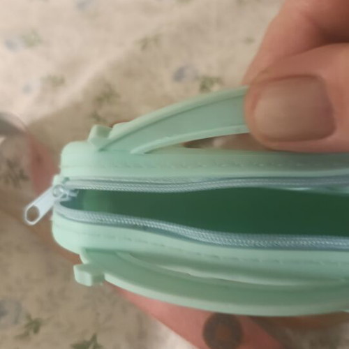 Popit TikTok Silicone Shoulder Bag like new, turquoise