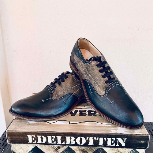 Rovers men's leather shoes size 43, new, black with beige details