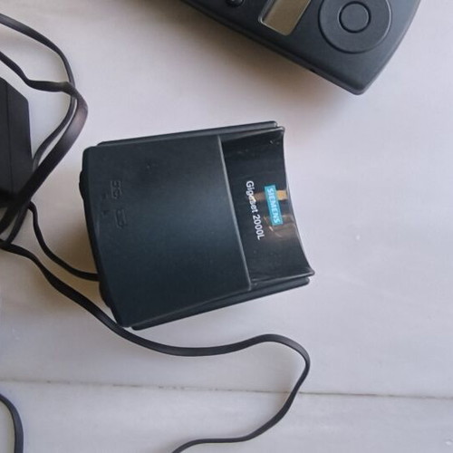 Siemens Gigaset 2000L cordless phone like new with base and charger