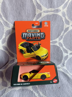 Matchbox 2020 BMW M4 Cabriolet yellow new, moving parts die-cast