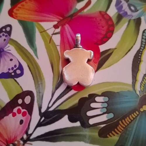 Tous silver pendant like new, bear design, 1.5cm length