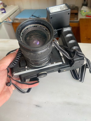 Porst CR-3 Automatic camera like new with lens and flash