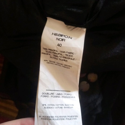 Dress black like new, comfortable with elegant details size M