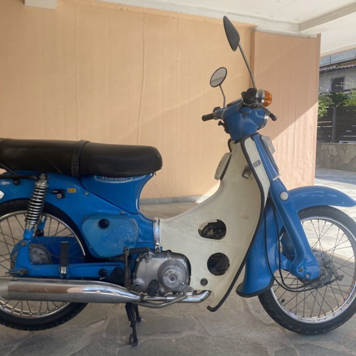 Honda C50 moped used, 50cc, semi-automatic, blue