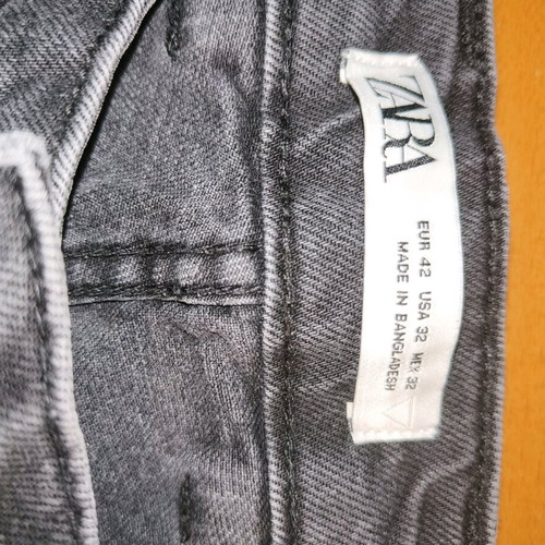 Zara men's black denim bermuda shorts used size 42