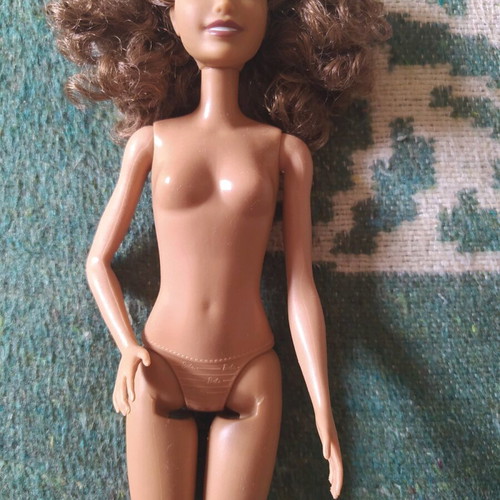 Barbie doll like new