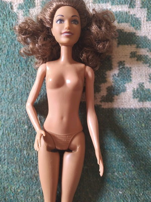 Barbie doll like new