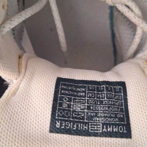 Tommy Hilfiger athletic sneakers used, white leather, size 37