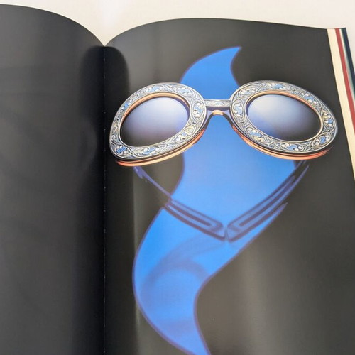 Bel Vedere book like new, history of Italian opticians