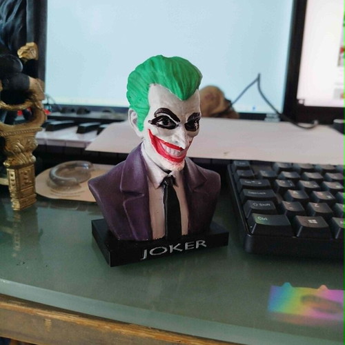 Joker Bust figure new, 12x8x8 cm, PLA material by NP Studios Reality