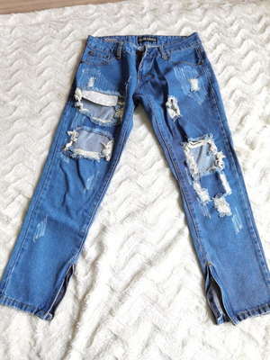 Modern women's jeans like new, blue, sizes XS and S