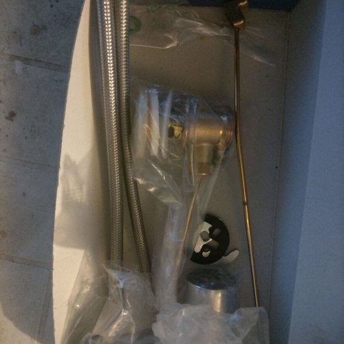 Bathroom faucet new