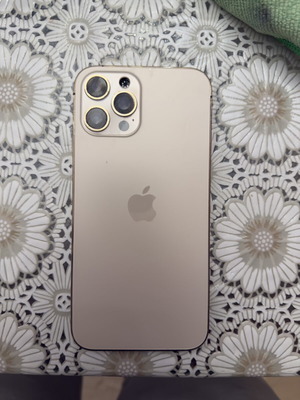 iPhone 12 Pro Max housing like new, with Bluetooth and WiFi