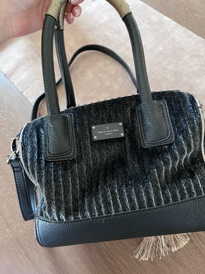 Paul’s Boutique fur handbag used, black