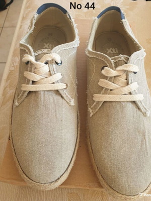 Xti casual canvas moccasins size 44 used, beige, anatomical sole