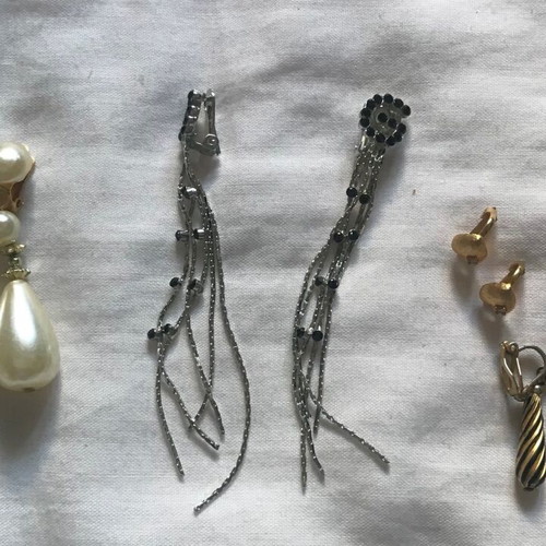 Earrings with clips