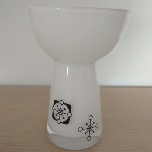 IKEA decorative vase vintage, like new, white milk glass with black patterns