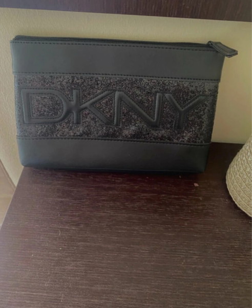 Τσάντα DKNY