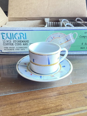Porcelain coffee cup set of 6 with saucers, new