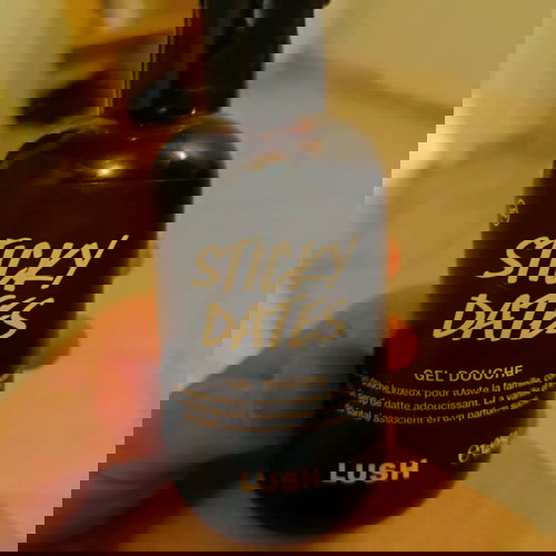 Αφρόλουτρο Sticky Dates Lush 125ml καινούργιο
