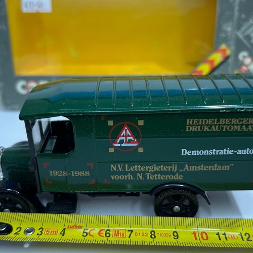 Corgi 1986 Classics 821/1 Thornycroft Van New