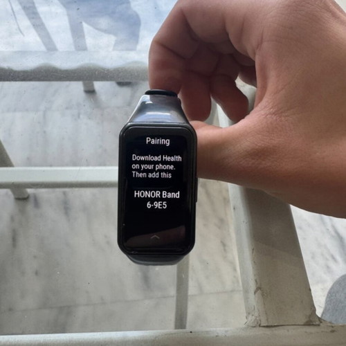 Honor Band 6 smart watch like new