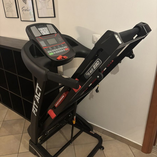 Electric Folding Treadmill like new with 15 Incline Levels and Shock Absorption