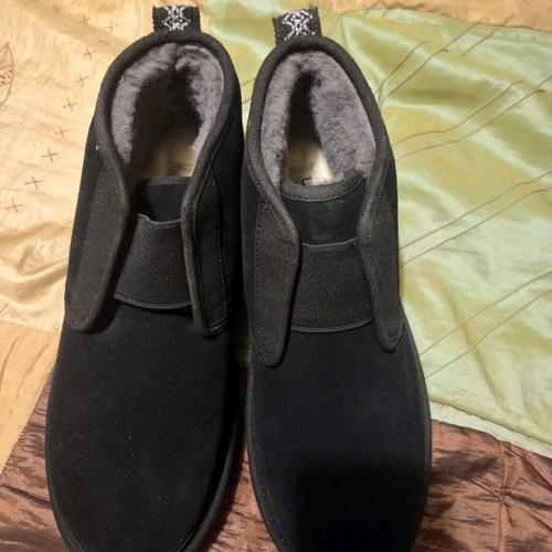 Ugg men's shoes new size 45 black and grey