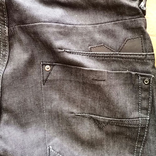 Men's black jeans like new, size 32 slim