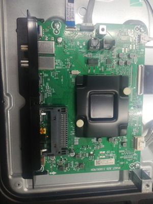 Hisense MODELO 65A6BG motherboard