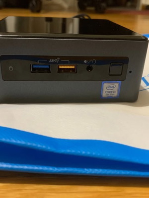 Intel NUC8I3BEH2 Mini PC like new with Intel Core i3, 8GB RAM, 250GB SSD