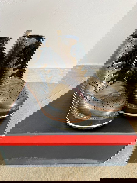 Δερμάτινα Αρβυλάκια Exe