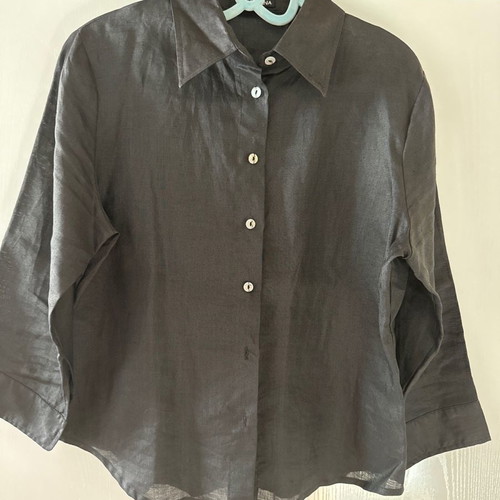 Summer black shirt size M used with mother-of-pearl buttons