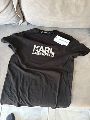 T-shirt Karl Lagerfeld καινούργιο, μέγεθος M, μαύρο