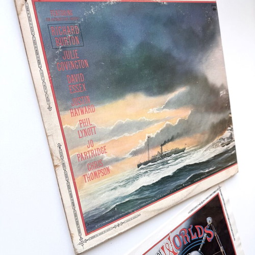 The War Of The Worlds Jeff Wayne's Musical Version 2xLP used