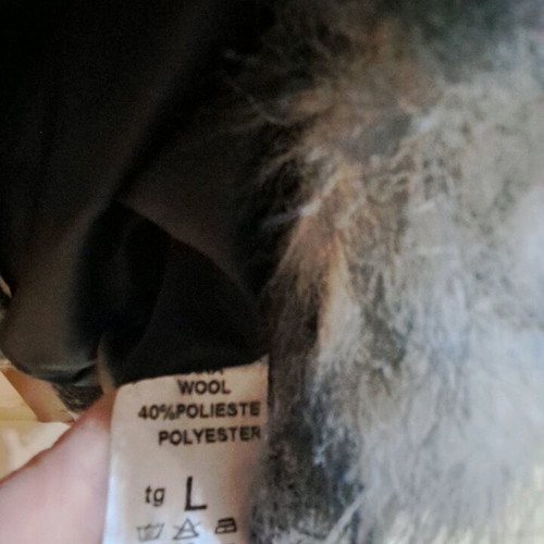 Women's coat like new, size L, black and gray