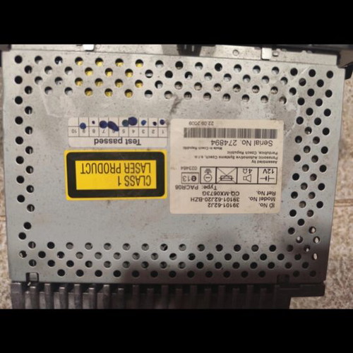 Suzuki Swift OEM Radio like new, fully working