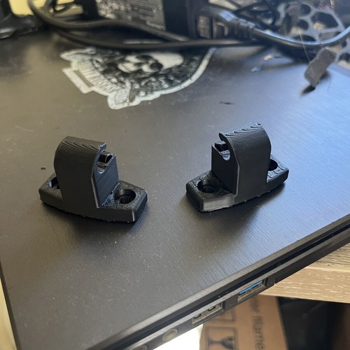 BMW E36 Sun Visor Clips, set of 2, 3D printed