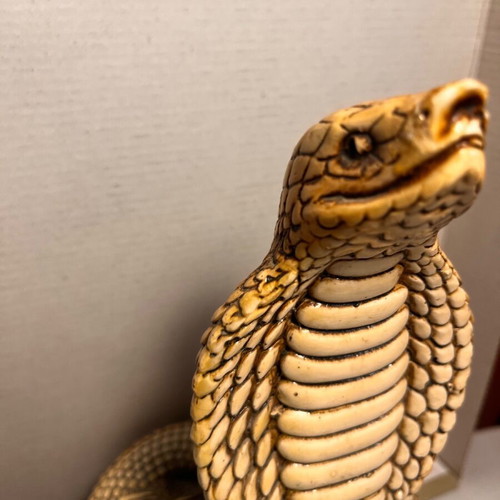 Ceramic cobra like new decorative item