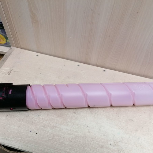 Konica TN-216 Magenta toner 80-90% full