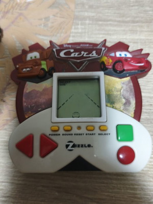 Ηλεκτρονικό παιχνίδι χειρός Disney/Pixar Cars puzzle μεταχειρισμένο