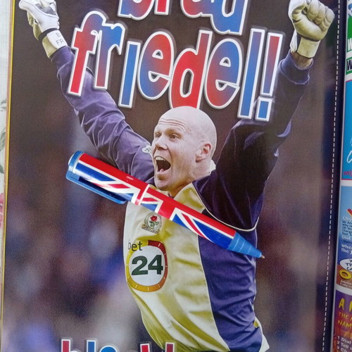 Match Football Magazine issue 10-16/7/2006 like new with Chelsea poster